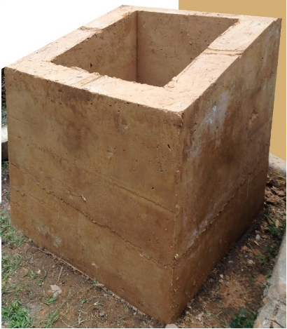 Down to earth - Self-compacting in-situ cast mud-concrete load-bearing walling system